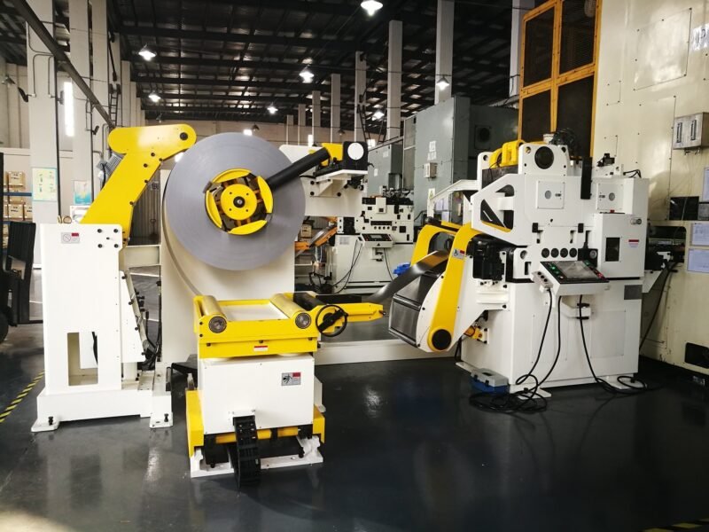 NCFD-400C/D-1600C/D 中厚板三合一送料机
